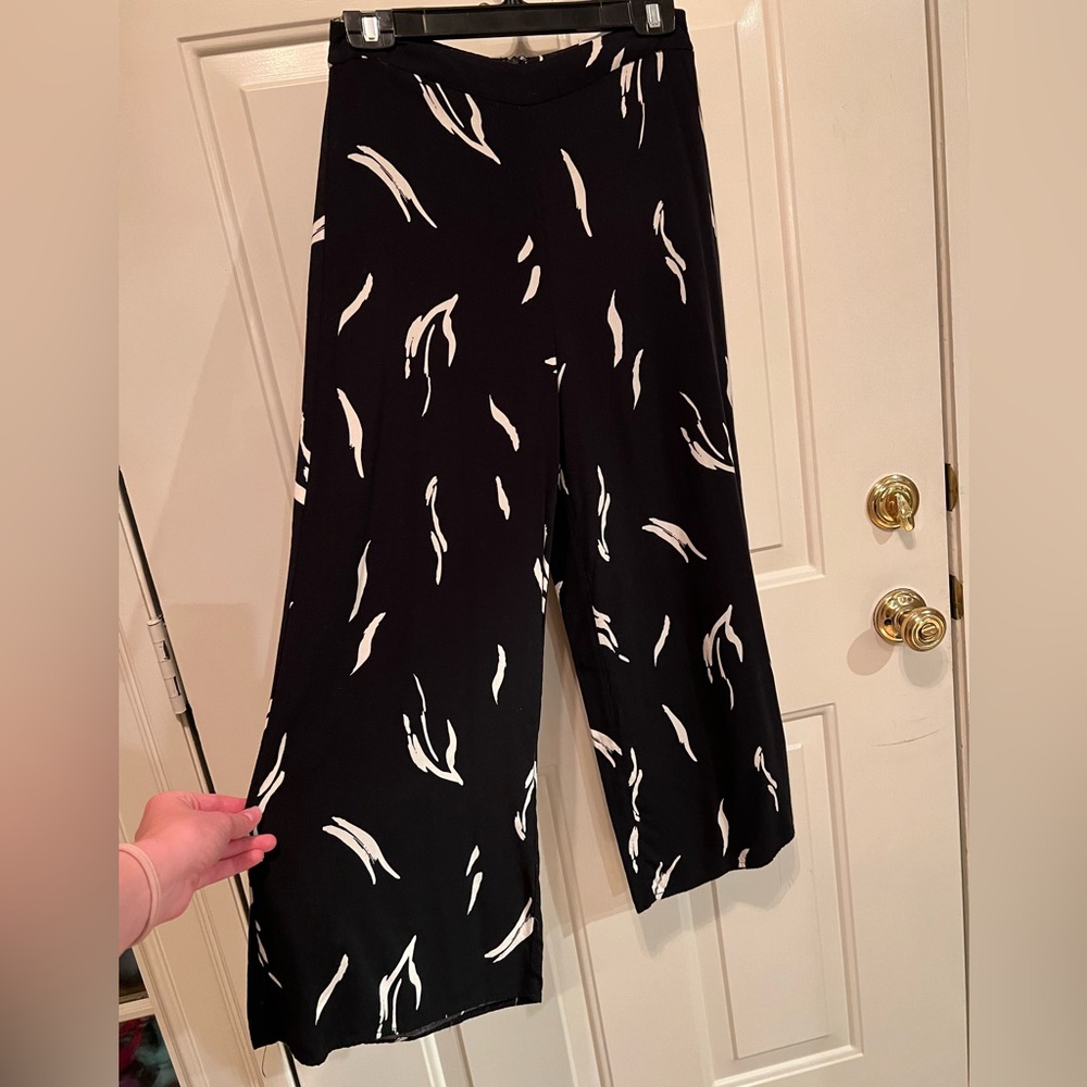 Flowy‎ Pants